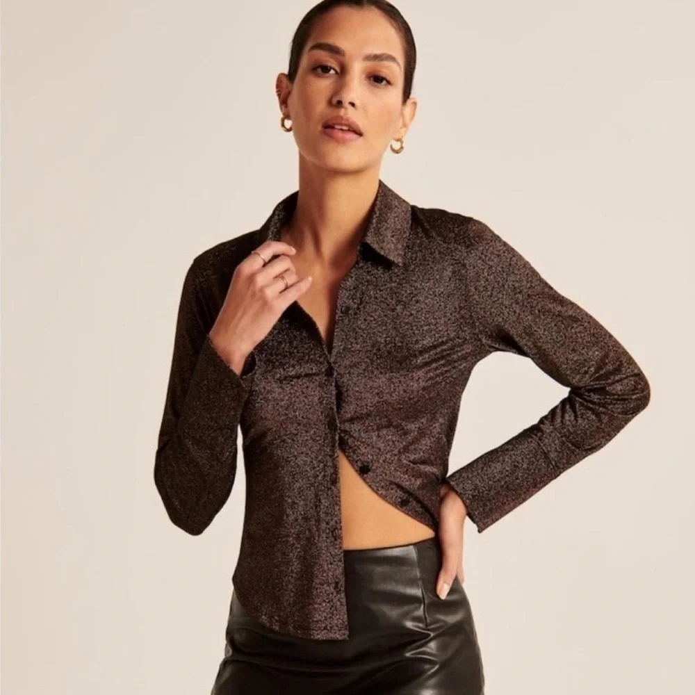 Abercrombie & Fitch Metallic Brown Top - Picture 2 of 9